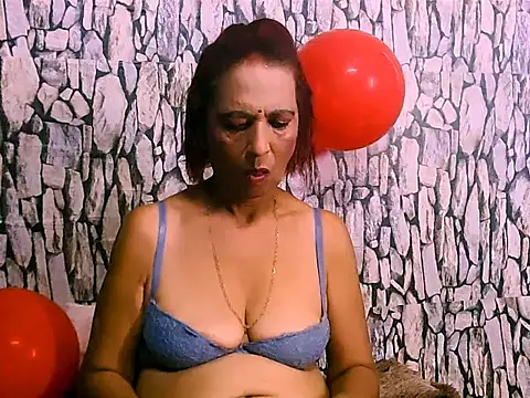 Hot queen58 online show from 8, 3, 2026