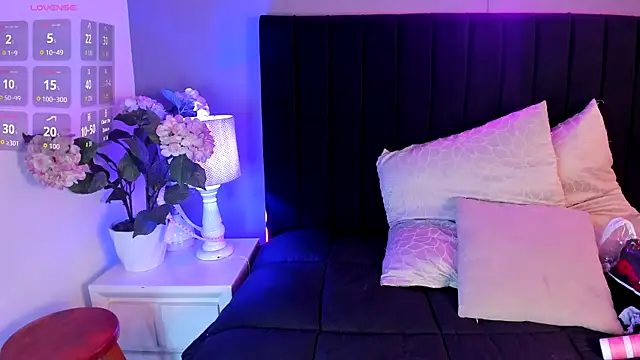 scarlett leex  online show from 11, 4, 2026