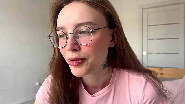 Lolatatee online show from 23, 3, 2026