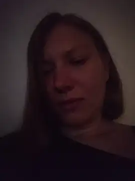 August Shine online show from 30, 4, 2026