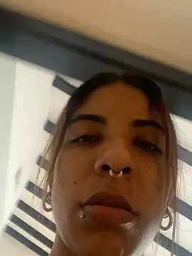 VioletaHills  online show from 12, 5, 2026