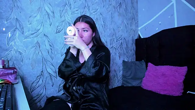 eilen pink online show from 11, 4, 2026