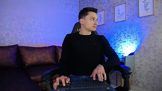 Snapshot of DIEGO_JONES chatting on 19, 3, 2026 DIEGO JONES online show from 19, 3, 2026
