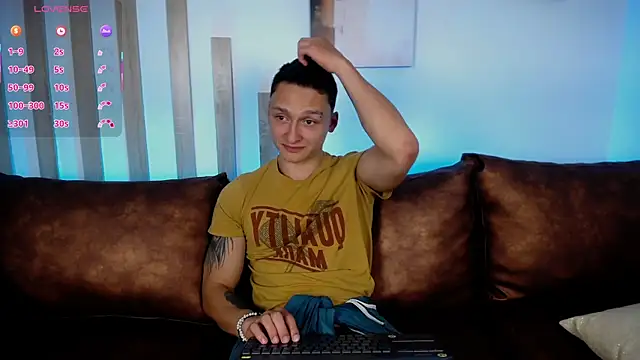 Snapshot of DIEGO_JONES chatting on 3, 6, 2026 DIEGO JONES online show from 3, 6, 2026