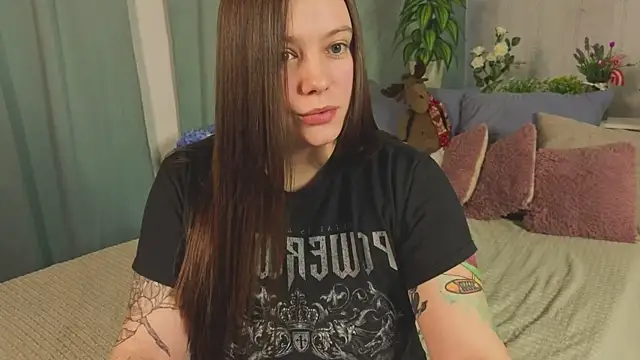 Snapshot of SauvageBirdy chatting on 1, 3, 2026 SauvageBirdy online show from 1, 3, 2026