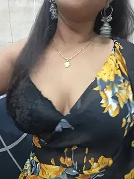 Snapshot of Miss_alina07 chatting on 31, 7, 2026 Miss alina07 online show from 31, 7, 2026