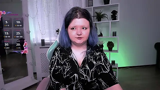 Lunaar  online show from 17, 4, 2026