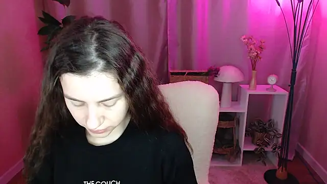 MistyBree online show from 5, 4, 2026