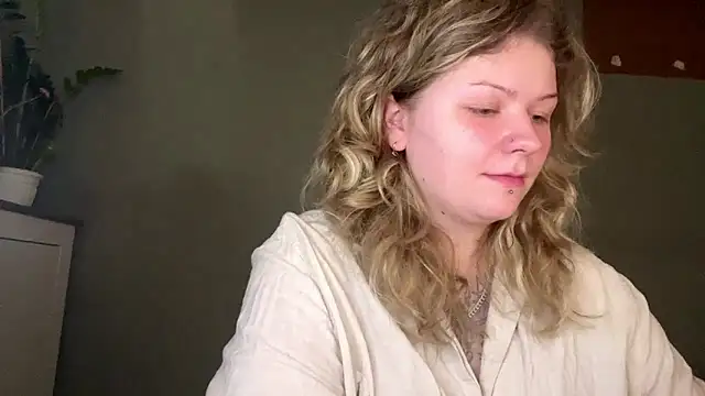 YoungAlina online show from 15, 4, 2026