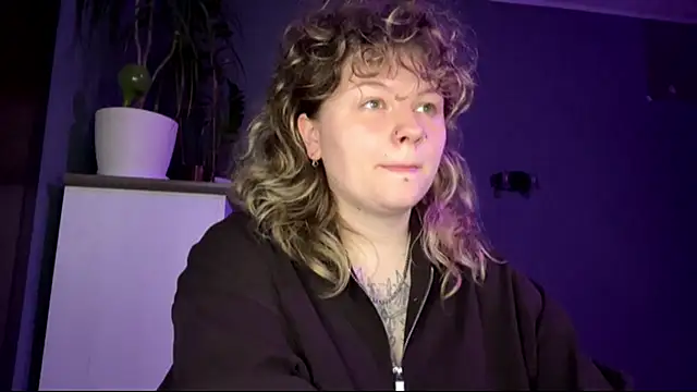 YoungAlina online show from 22, 7, 2026