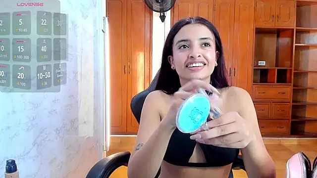 lizzie skinny online show from 18, 3, 2026