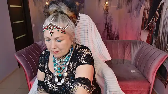 LilaMaharani online show from 14, 4, 2026