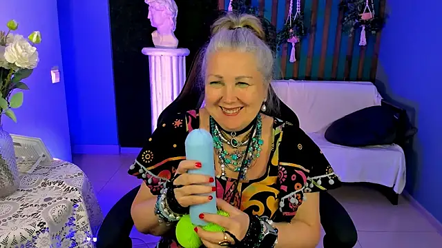 Snapshot of LilaMaharani chatting on 28, 5, 2026 LilaMaharani online show from 28, 5, 2026
