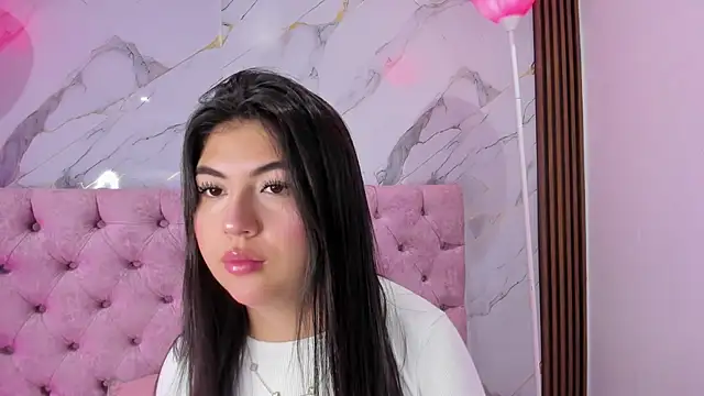 Snapshot of AbrilQuintana_ chatting on 28, 5, 2026 AbrilQuintana online show from 28, 5, 2026