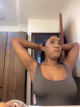 Emi rousse online show from 11, 4, 2026