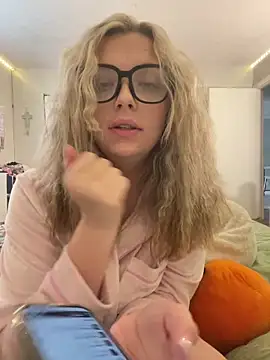 imkhloe online show from 27, 3, 2026