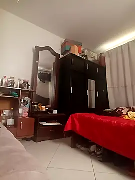 solopetalo online show from 15, 4, 2026