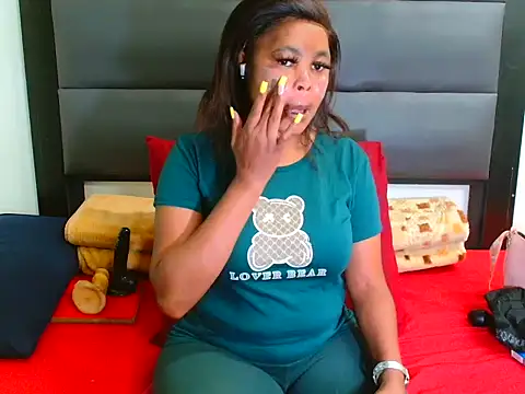 SpicyKittyxxx online show from 9, 4, 2026