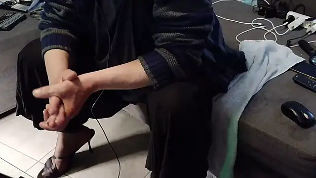 lovious69 online show from 17, 5, 2026