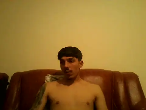 Snapshot of danbig01 chatting on 1, 5, 2026 danbig01 online show from 1, 5, 2026