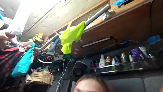 Snapshot of SurgedSetup chatting on 1, 3, 2026 SurgedSetup online show from 1, 3, 2026