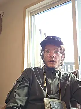 Snapshot of KinkyKittyBoy chatting on 4, 7, 2026 KinkyKittyBoy online show from 4, 7, 2026