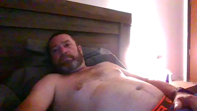 Snapshot of Beaededpainter chatting on 28, 5, 2026 Beaededpainter online show from 28, 5, 2026