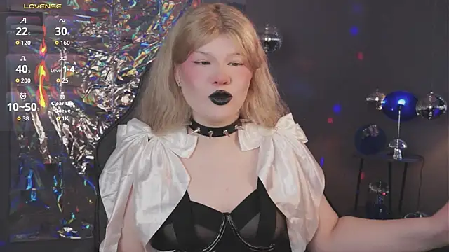 LilithNlsn online show from 16, 4, 2026