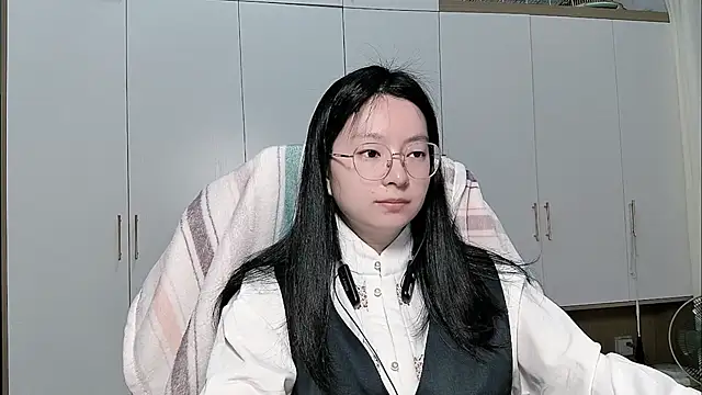 Eeya-36 online show from 23, 4, 2026