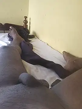 lovelycouples95 online show from 2, 3, 2026