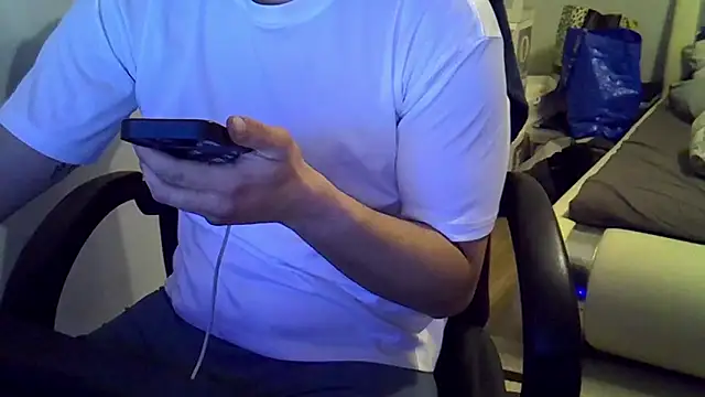 Snapshot of freklogas chatting on 14, 5, 2026 freklogas online show from 14, 5, 2026