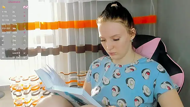 Mary Blu online show from 17, 2, 2025