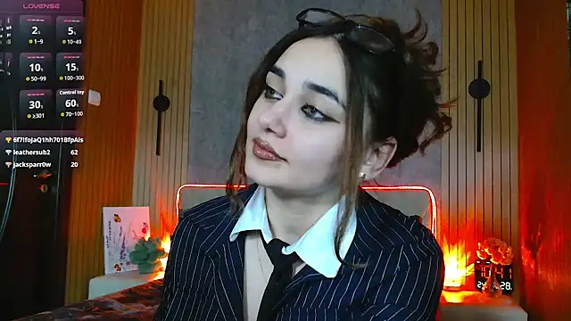 Snapshot of KatarinaHeaven chatting on 28, 4, 2026 KatarinaHeaven online show from 28, 4, 2026