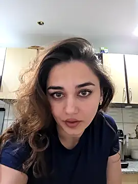 Snapshot of KatarinaHeaven chatting on 7, 5, 2026 KatarinaHeaven online show from 7, 5, 2026