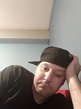 yoursextoy83 online show from 9, 3, 2026