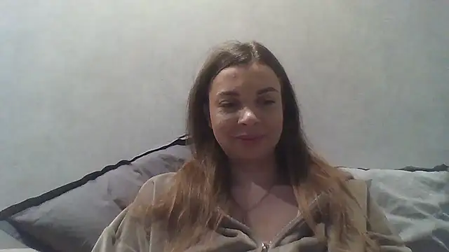 Luna2547 online show from 18, 3, 2026