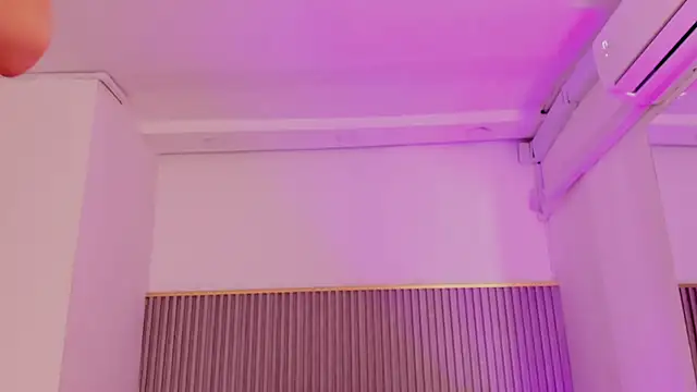 ashvalentine  online show from 20, 3, 2026