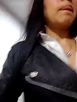 jaade doll online show from 24, 3, 2026