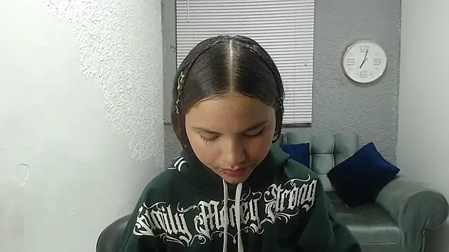 kimmyfuckass online show from 13, 3, 2026