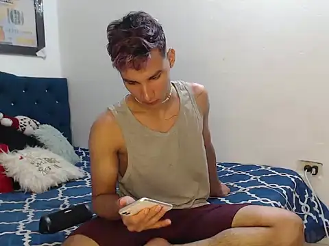 Snapshot of anthony_voss chatting on 4, 4, 2026 anthony voss online show from 4, 4, 2026