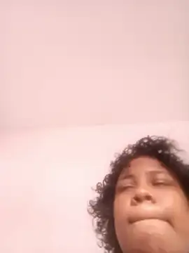 Bella Fire online show from 3, 3, 2026