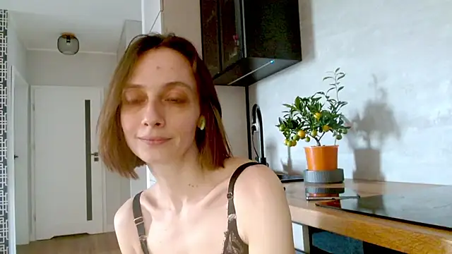 Snapshot of misssweet chatting on 11, 5, 2026 misssweet online show from 11, 5, 2026