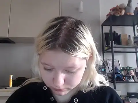 Snapshot of LenaSecret19 chatting on 17, 6, 2026 LenaSecret19 online show from 17, 6, 2026