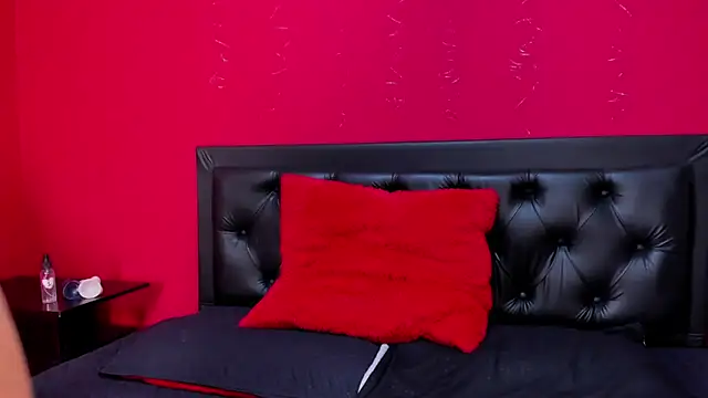 ailyn-14 online show from 3, 3, 2026