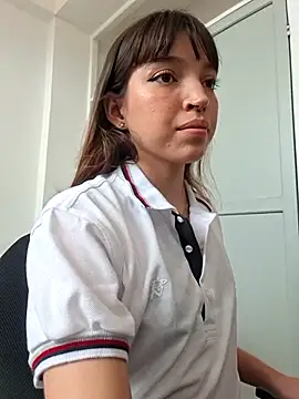 Ashly pinkxx online show from 9, 3, 2026