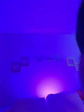 Daliila 11x online show from 11, 7, 2026