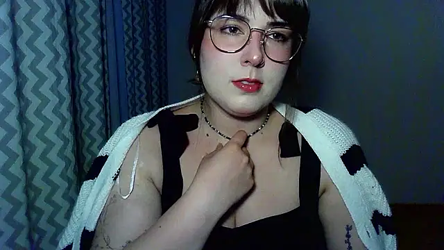 Snapshot of ClaraHard chatting on 12, 7, 2026 ClaraHard online show from 12, 7, 2026