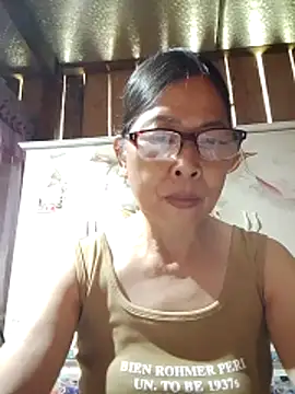 Snapshot of Sky-rain98 chatting on 8, 6, 2026 Sky-rain98 online show from 8, 6, 2026