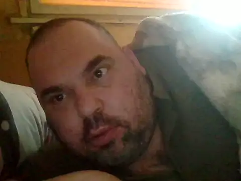 Snapshot of bb1god chatting on 4, 3, 2026 bb1god online show from 4, 3, 2026