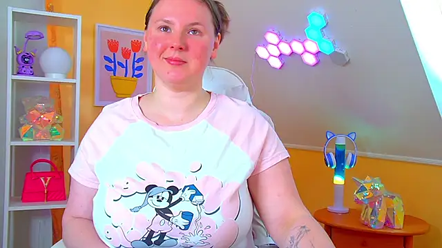 MelodyMoores online show from 22, 4, 2026